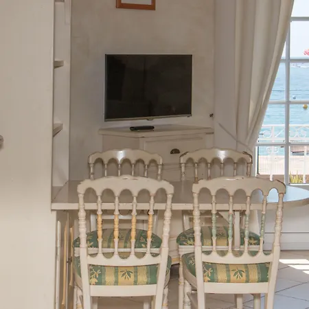 Hotell Hotel & Spa La Villa 3*