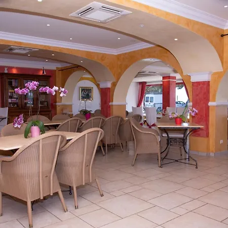 Hotel Hôtel&spa La Sainte-Maxime