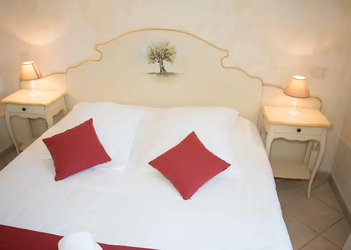 Hotel & La 3*